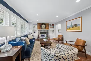 3 Stimson Pl, Huntington, NY 11743 - Photo 7
