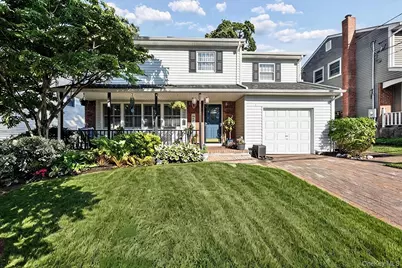 3 Stimson Place, Huntington, NY 11743 - Photo 1