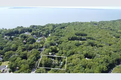 18 Bay View Road, Southampton, NY 11968 - Photo 5