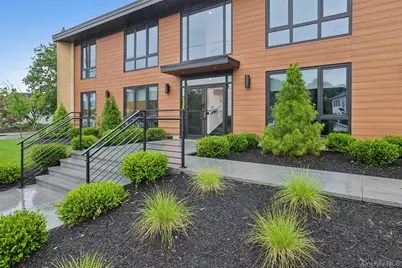 325 Manville Road #201, Pleasantville, NY 10570 - Photo 3