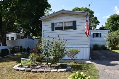 116 Lincoln Avenue, Holbrook, NY 11741 - Photo 1