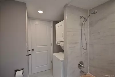 116 Lincoln Avenue, Holbrook, NY 11741 - Photo 13