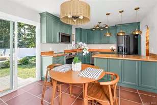 18 Lovell Rd, Hampton Bays, NY 11946 - Photo 3