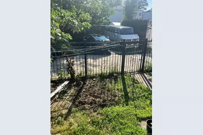 11438 198th Street, Saint Albans, NY 11412 - Photo 9