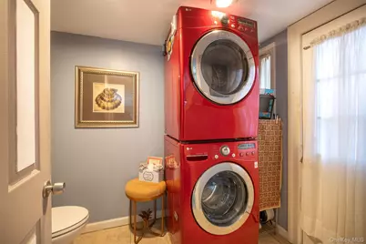 469 Minnieford Avenue, Bronx, NY 10464 - Photo 15