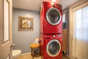 469 Minnieford Ave, Bronx, NY 10464 - Photo 15