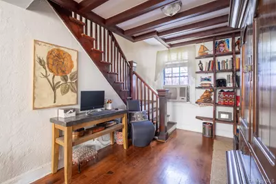 469 Minnieford Avenue, Bronx, NY 10464 - Photo 9