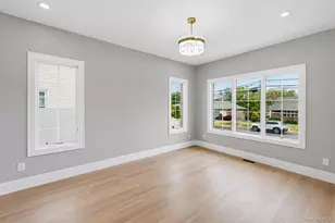 37 Beverly Dr, Albertson, NY 11507 - Photo 21