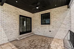 37 Beverly Dr, Albertson, NY 11507 - Photo 29