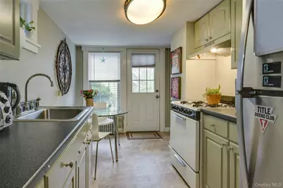 2&4 Youngs Hill Road, Huntington, NY 11743 - Photo 21