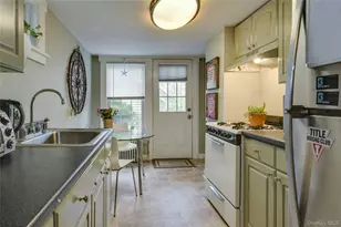 24 Youngs Hill Rd, Huntington, NY 11743 - Photo 21