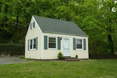 2&4 Youngs Hill Road, Huntington, NY 11743 - Photo 25