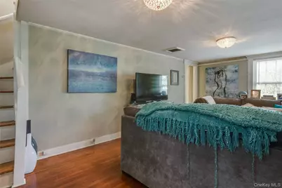 2&4 Youngs Hill Road, Huntington, NY 11743 - Photo 19