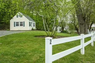 24 Youngs Hill Rd, Huntington, NY 11743 - Photo 27