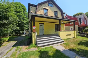 62 Clinton Ave, Monticello, NY 12701 - Photo 3
