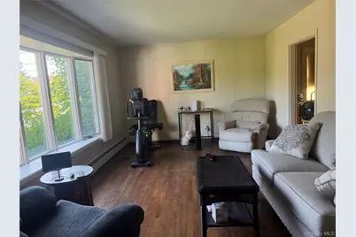 939 Steele Boulevard, Baldwin, NY 11510 - Photo 3