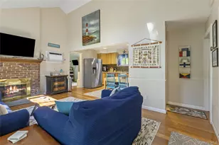 21 Duvall Dr, Hampton Bays, NY 11946 - Photo 5