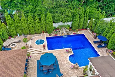 140 Wedgewood Drive, Hauppauge, NY 11788 - Photo 39