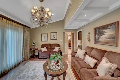 140 Wedgewood Drive, Hauppauge, NY 11788 - Photo 19