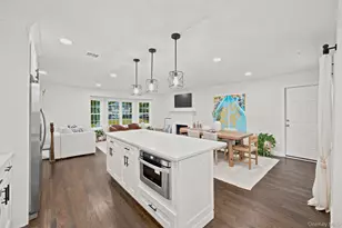 57 Brooksite Dr, Smithtown, NY 11787 - Photo 9