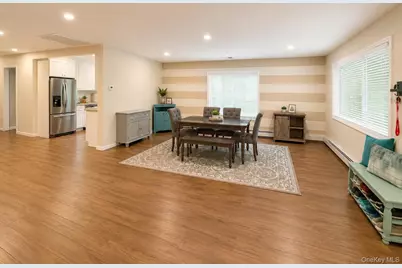 87 Sally Lane, Ridge, NY 11961 - Photo 3