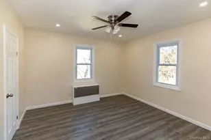 13 Knoll Pl, Glen Cove, NY 11542 - Photo 9