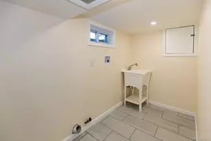 13 Knoll Pl, Glen Cove, NY 11542 - Photo 13