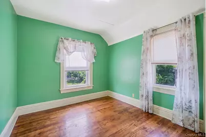 12-52 Bay Park Place, Bayswater, NY 11691 - Photo 29