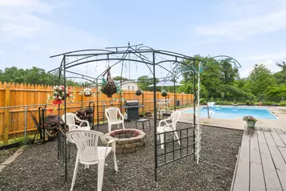 2 Summerset Drive, Wallkill, NY 12589 - Photo 35