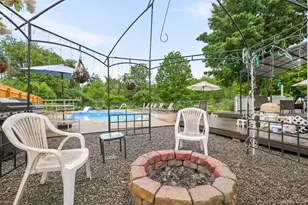 2 Summerset Dr, Wallkill, NY 12589 - Photo 37