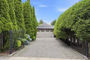 [Address not provided], Bayside, NY 11360 - Photo 39