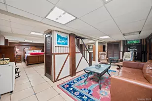 [Address not provided], Bayside, NY 11360 - Photo 31
