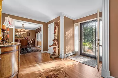 96 Plainview Road, Woodbury, NY 11797 - Photo 3