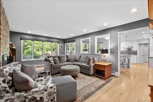 96 Plainview Rd, Woodbury, NY 11797 - Photo 9
