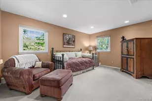 96 Plainview Rd, Woodbury, NY 11797 - Photo 21