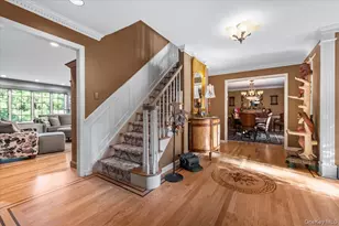 96 Plainview Rd, Woodbury, NY 11797 - Photo 15