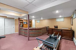 96 Plainview Rd, Woodbury, NY 11797 - Photo 25