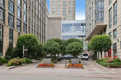 25 City Place #6C, White Plains, NY 10601 - Photo 1