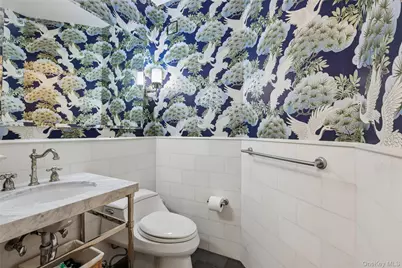 25 City Place #6C, White Plains, NY 10601 - Photo 33