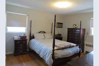 1358 Milanna Lane, Wantagh, NY 11793 - Photo 15