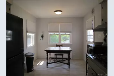 1358 Milanna Lane, Wantagh, NY 11793 - Photo 13