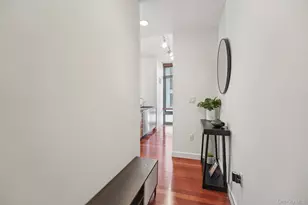 25 City Pl, White Plains, NY 10601 - Photo 5