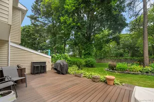 4 Hidden Pines Way, Bohemia, NY 11716 - Photo 43