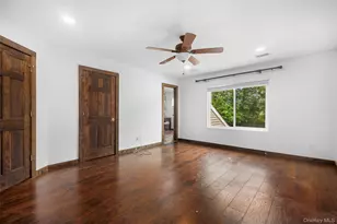 4 Hidden Pines Way, Bohemia, NY 11716 - Photo 25