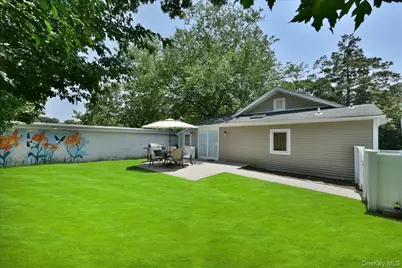 3 School Street, Ronkonkoma, NY 11779 - Photo 5