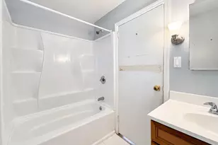 113 Rhodes St, New Rochelle, NY 10801 - Photo 11