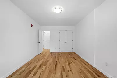 671 Bronx River Road #2N, Yonkers, NY 10704 - Photo 11