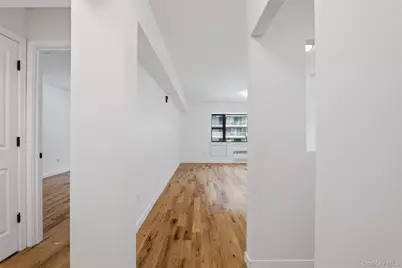 671 Bronx River Road #2N, Yonkers, NY 10704 - Photo 3