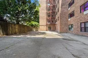 671 Bronx River Rd, Yonkers, NY 10704 - Photo 15