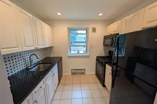 150-48 Jewel Ave, Flushing, NY 11367 - Photo 5